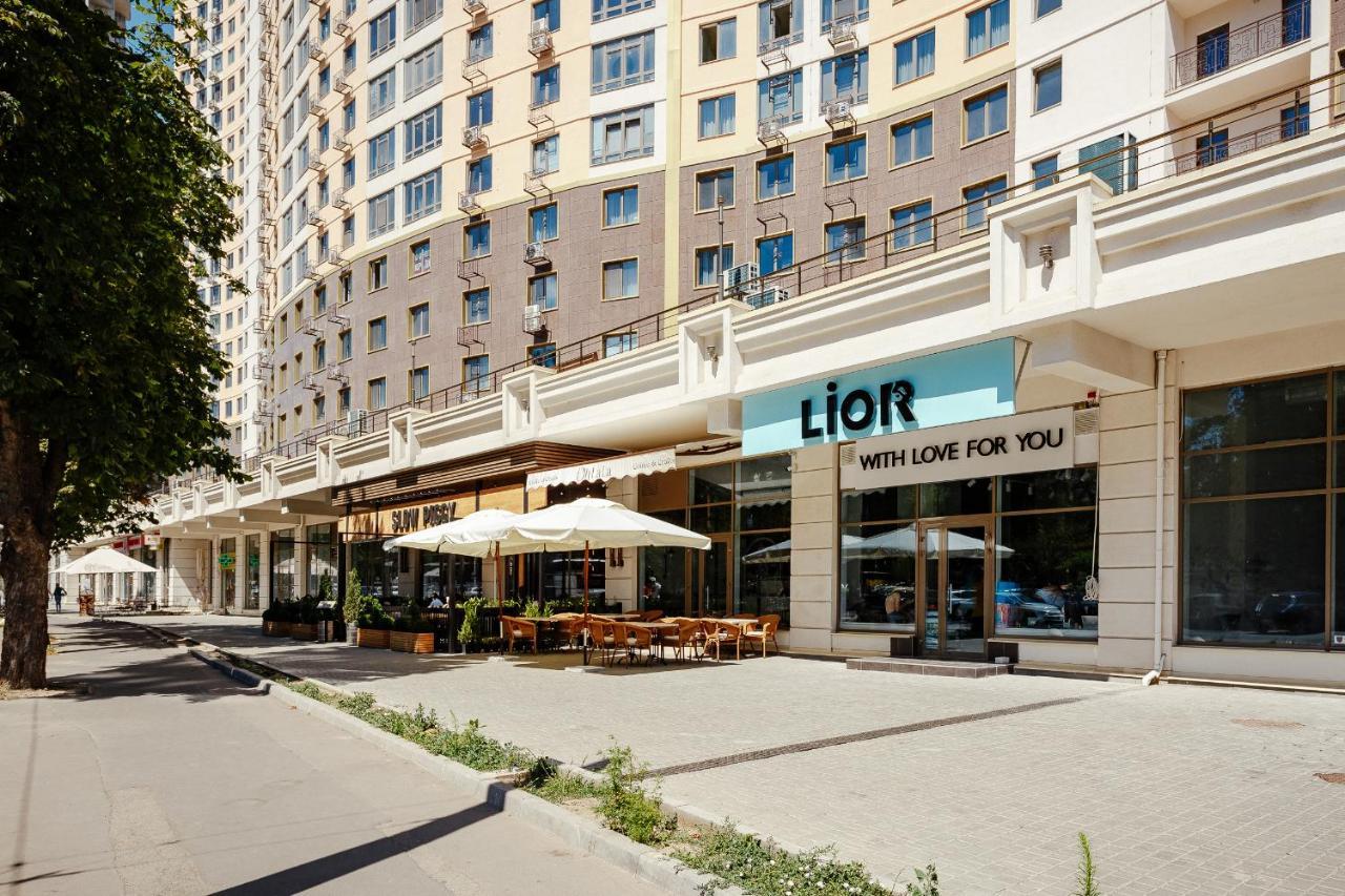 Apartments In Arcadia Vip Odesa Exterior photo
